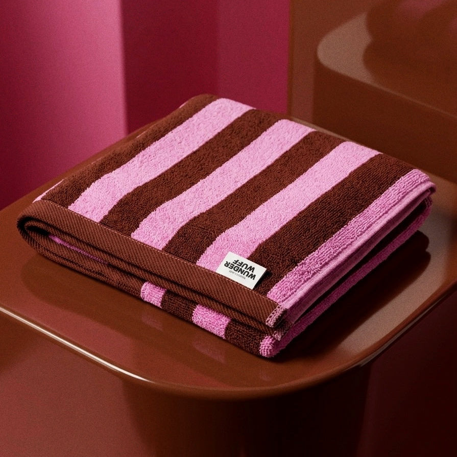 The Luna Towel